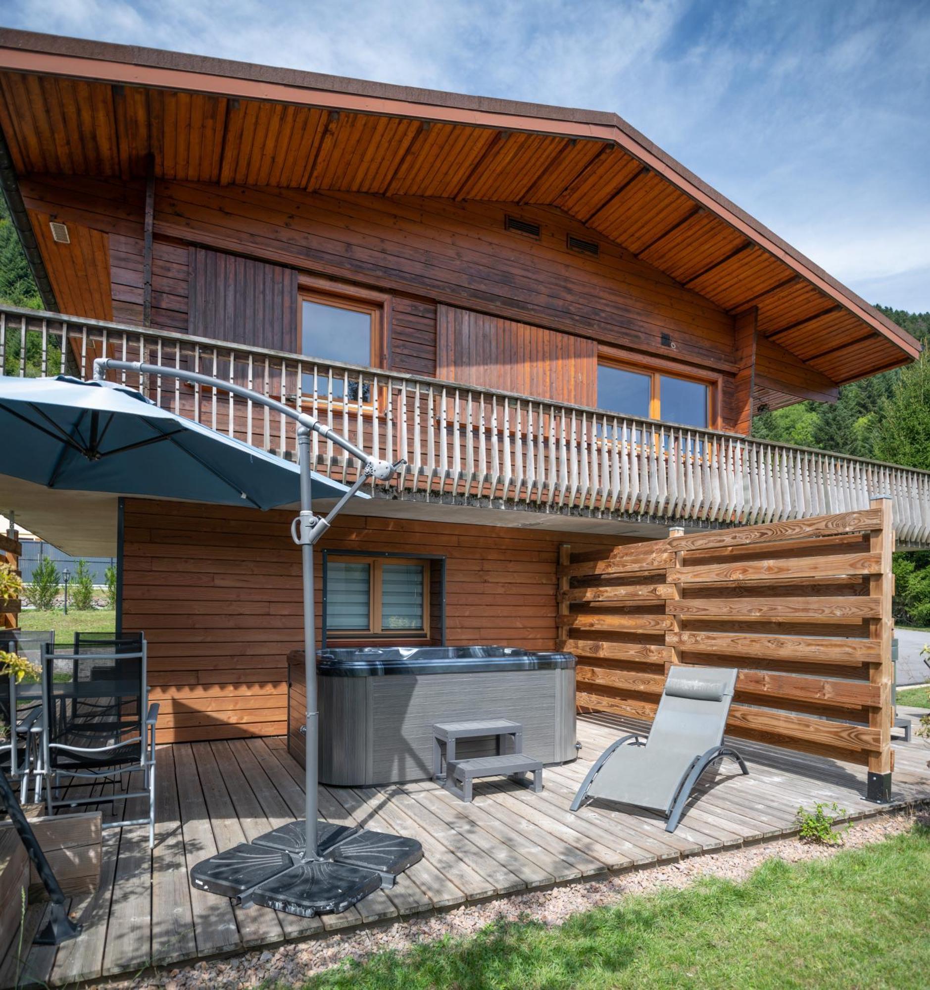 Chalets Du Bouchot & Jacuzzi Privatif Proximite Gerardmer & La Bresse Rochesson Zewnętrze zdjęcie